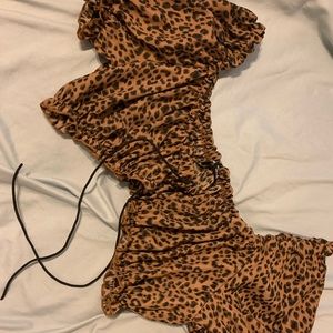 cheetah off-shoulder crop top